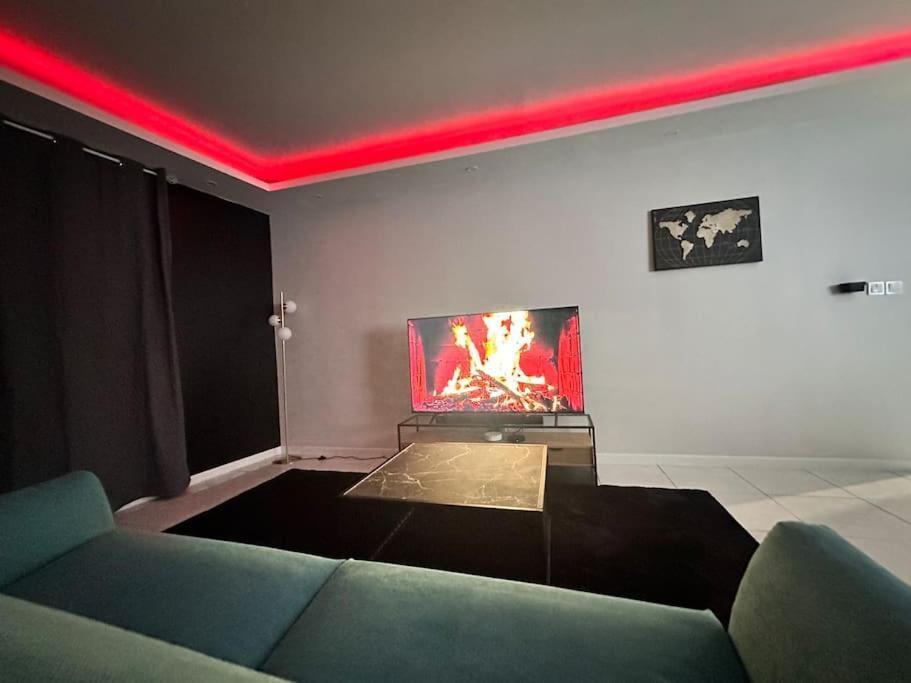 E Servagnat T3 Luxe Avec Sauna Jacuzzi Et Hammam Epernay Exterior photo